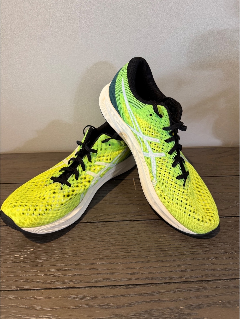 Asics Men's Running Shoes Size 11.5